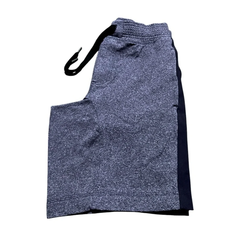 EUC Lululemon Shorts Size Small